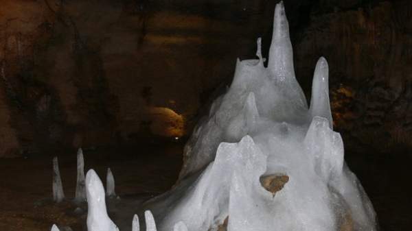 Пещера “Леденика” превратится в развлекательный центр на средства из еврофондов