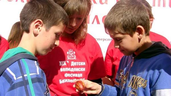 Дети из Восточной Европы собрались на Пасху в Босилеграде