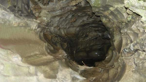 Прохладная прогулка по пещерам Врачанского Балкана