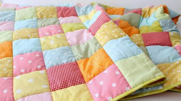 «Утяжеленные» одеяла помогают детям и взрослым с проблемами