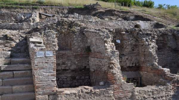 Древний город Гераклея-Синтика раскрывает свои тайны