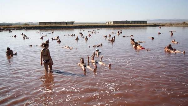 Фестиваль соли – незабываемое переживание на берегу Атанасовского озера
