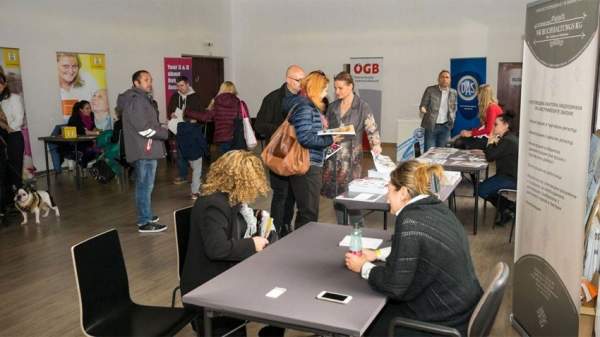 Полезная информация и благотворительные акции собирают болгар на BGInfotag в Вене
