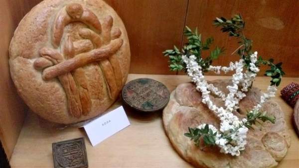 Обрядовый хлеб от Игнатова дня до Рождества