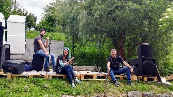 Красота природы села Хотница привлекает артистов на нестандартный фестиваль