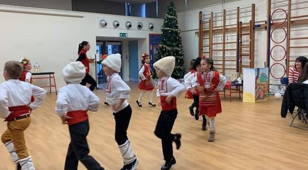 В двух школах в Южной Англии болгарские дети учат свой родной язык