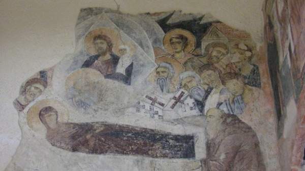 Земенский монастырь хранит уникальные средневековые стенописи