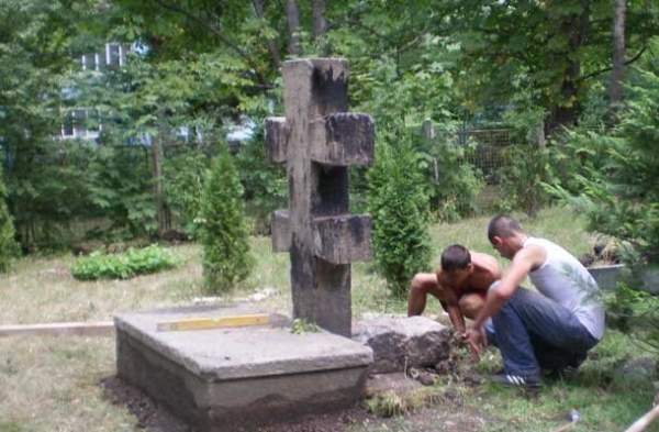Лозенский крест – памятник с удивительной историей
