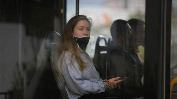 Защитные маски и общественный транспорт – миссия выполнима