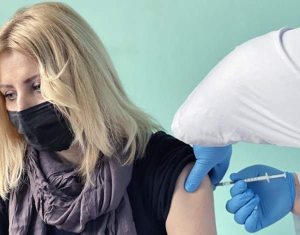 Буксует ли вакцинация от коронавируса в Болгарии?