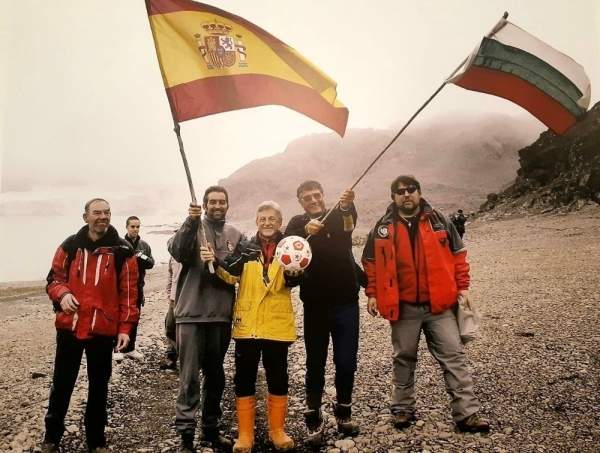 В Софии открылась фотовыставка «Болгария и Испания, соседи и друзья в Антарктиде»