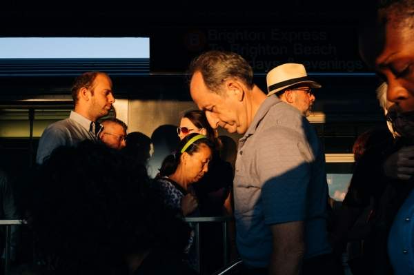 Делян Вылчев «переносит» атмосферу нью-йоркского метро в Варну