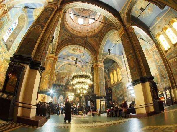 Величественный собор в Варне нуждается в пожертвованиях на ремонт