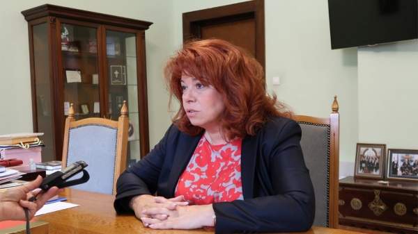 Илияна Йотова: Мы должны приложить целенаправленные усилия, чтобы вернуть влияние болгарской культуры за рубежом