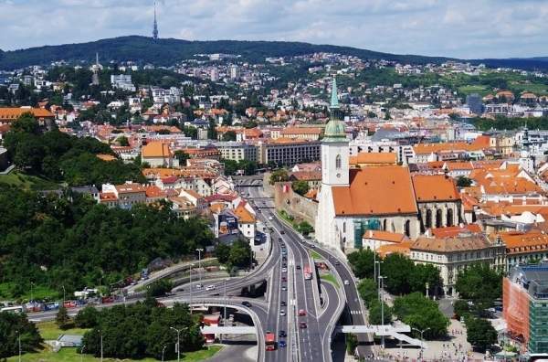 Изучение словацкого языка расширяет горизонты для реализации в Болгарии