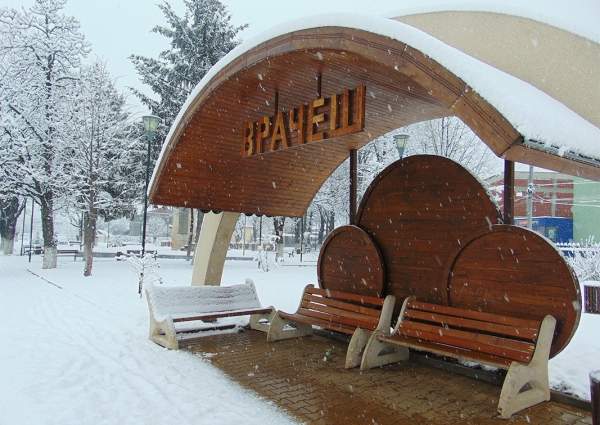 Вино без бочки как человек без одежды