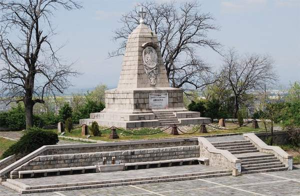 Памятники болгарской свободе