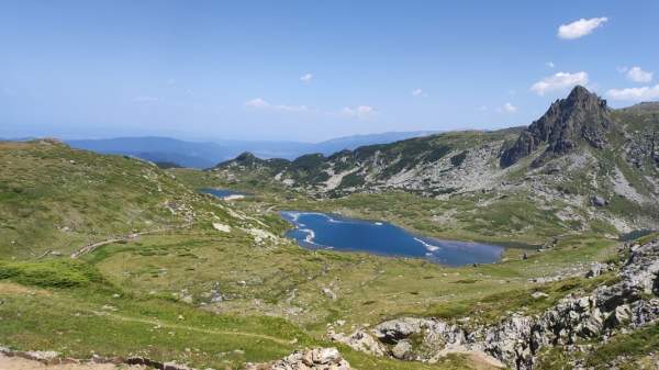 Семь Рильских озер – один из самых популярных летних маршрутов в Болгарии