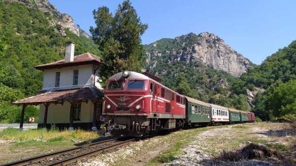 Поезд София-Стамбул вошел в рейтинг Lonely Planet за 2023 год