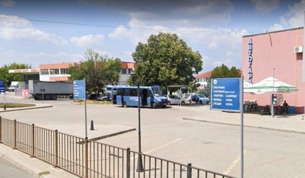 Отсутствие общественного транспорта и медицинской помощи обрекают болгарское село
