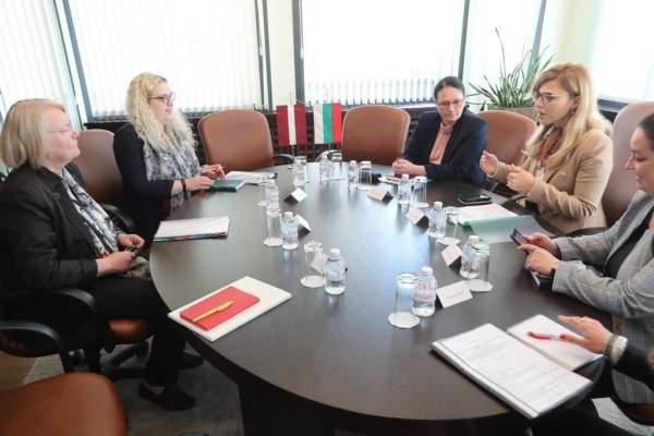 В Софии состоялись политические консультации между Болгарией и Латвией