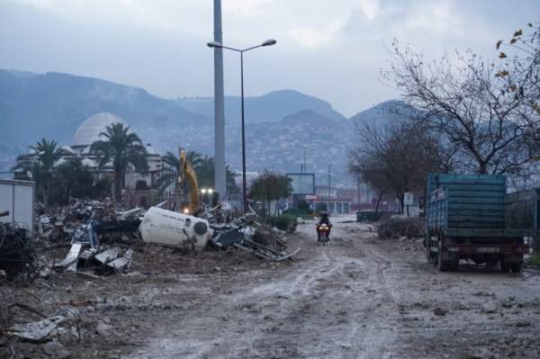 Год спустя опустошительного землетрясения в Турции – про горе и надежду жителей области Хатай – часть 1