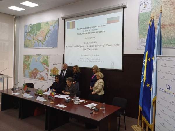 Болгарские и румынские дипломаты обсудили результаты и путь дальнейшего развития стратегического партнерства между двумя странами