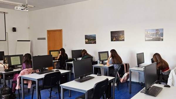 Новый болгарский университет представляет свои специальности с возможностью обучения на французском языке