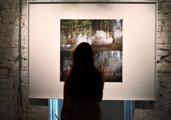 Выставка Элины Кешишевой демонстрирует силу женщин, преодолевших домашнее насилие