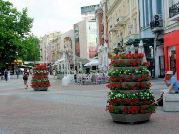 Искусство преображает любимые места в центре Пловдива