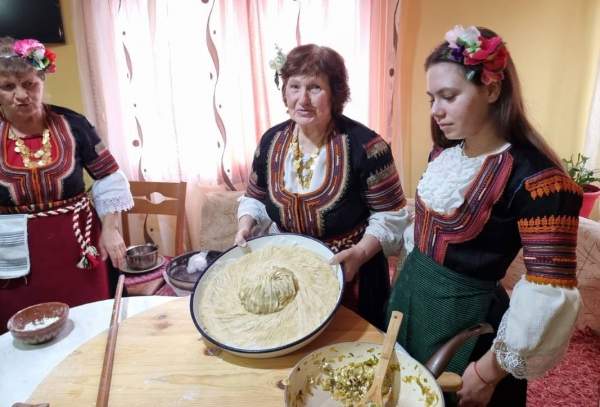 От арбузного меда до Дервишова дня – восемь аутентичных традиций и умений дополнили список "Живых человеческих сокровищ" Болгарии