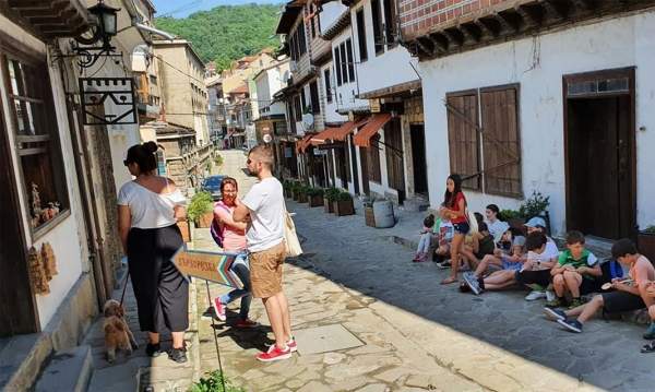 В гостях у мастера резьбы по дереву Христо Стойчева