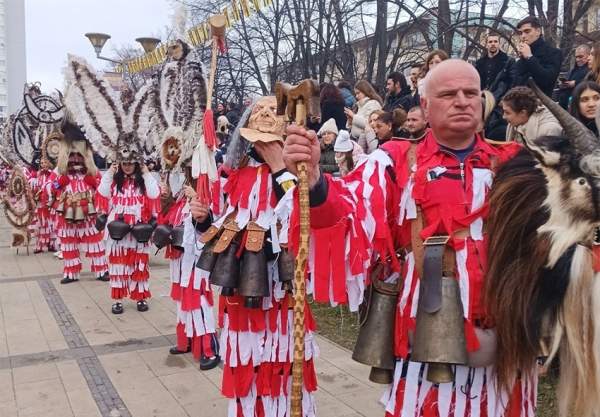 Фестиваль "Сурва" – торжество силы и молодости