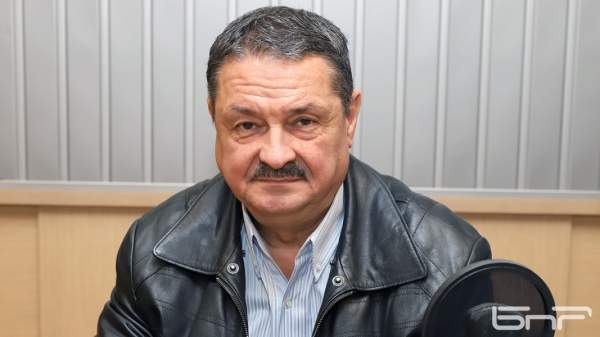 Климатолог проф. Рачев: Вода в стране есть, но государство неправильно управляет водными ресурсами Климатолог проф. Рачев: Вода в стране есть, но государство неправильно управляет водными ресурсами