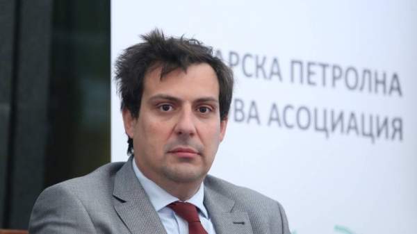 Нефтяной сектор предупреждает: Из-за евродирективы в Болгарии ожидается резкий скачок цен на топливо