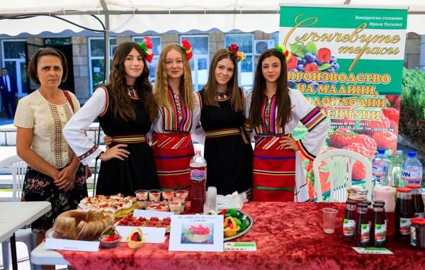Малиновое волшебство в Самокове – десять лет традиции, вкуса и хорошего настроения