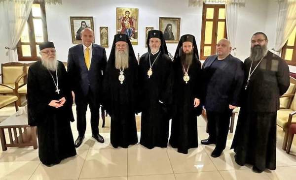 Вера и образование укрепляют связи между болгарами в ОАЭ