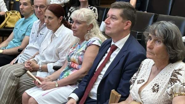 Сохранение национальной идентичности – общая миссия болгарских школ за границей