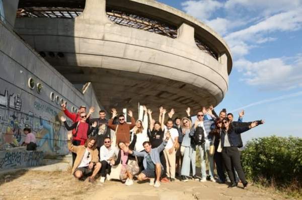 OPENBUZLUDZHA - фестиваль под "тарелкой" самого узнаваемого монумента в Болгарии