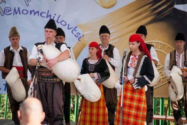 Фестиваль йогурта в Момчиловци: культура, вкус и родопские традиции