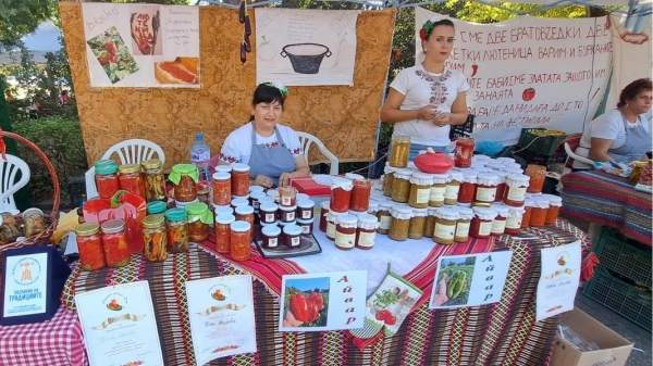 Село Куртово Конаре приглашает на традиционный фестиваль лютеницы