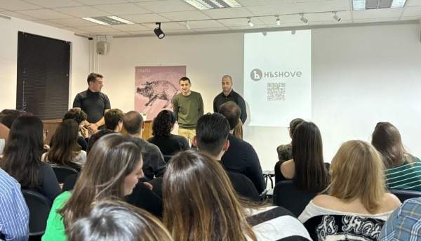 Сайт "Болгарский Берлин" набирает все больше почитателей