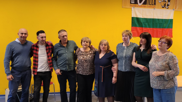 Венета и Валентин из Берлина о современном просветительстве как пути к счастью Венета и Валентин из Берлина о современном просветительстве как пути к счастью