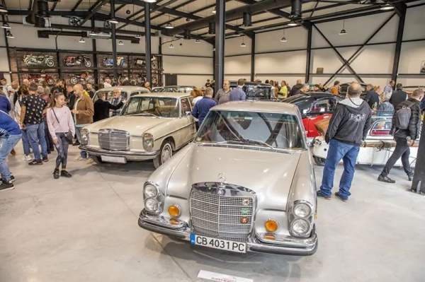 Когда время остановилось – ретроавтомобили и вино в Капатово