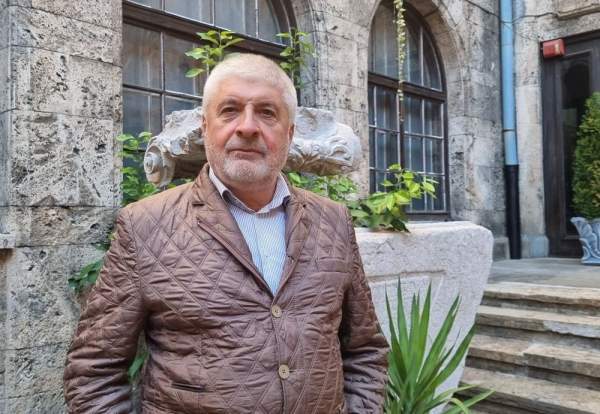 Присутствие в пленарном зале считалось проявлением патриотизма и ответственности