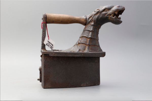 В Пловдиве открывается Музей утюга – единственный на Балканах