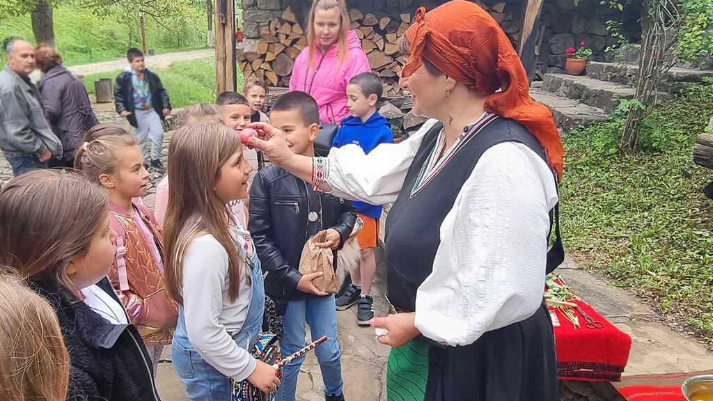 Яйцо в болгарском е: символика и ритуалы Яйцо в болгарском е: символика и ритуалы