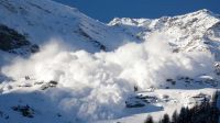 Греческий лыжник погиб при сходе лавины в Боровце