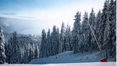 Начало лыжного сезона в Пампорово, завтра в Банско и Боровце