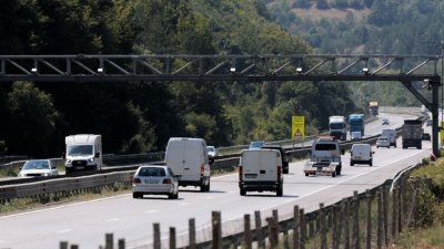 Движение автомобилей через КПП страны осуществляется без проблем